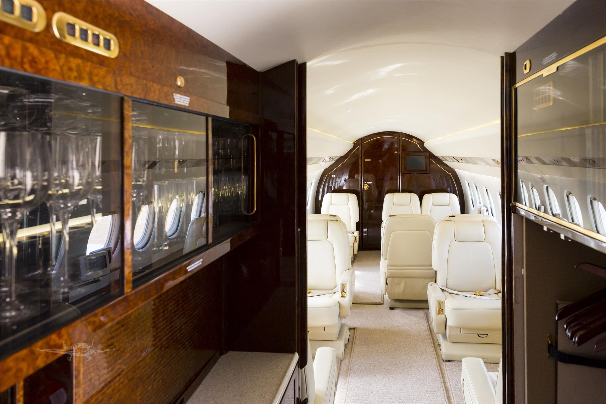 jet aziendale Dassault Falcon 2000